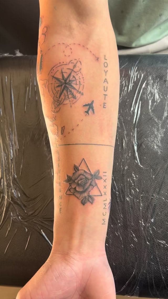 Tatouage de EL SALVAJE TATTOO