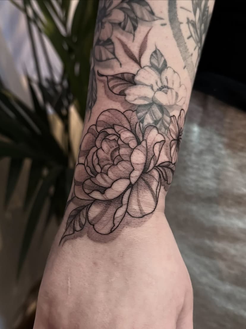 Tatouage de Electrick Moon Tattoo