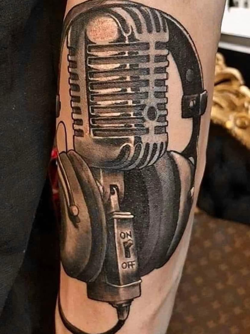 Tatouage de Elektrikmeat tattoo