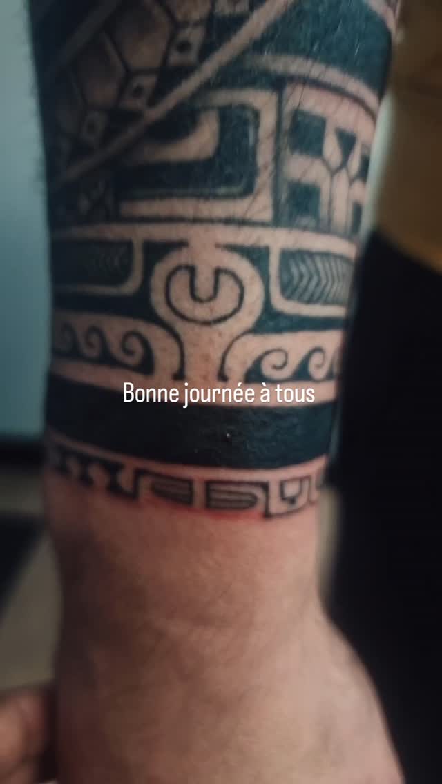 Tatouage de Etua tatoo polynesian art