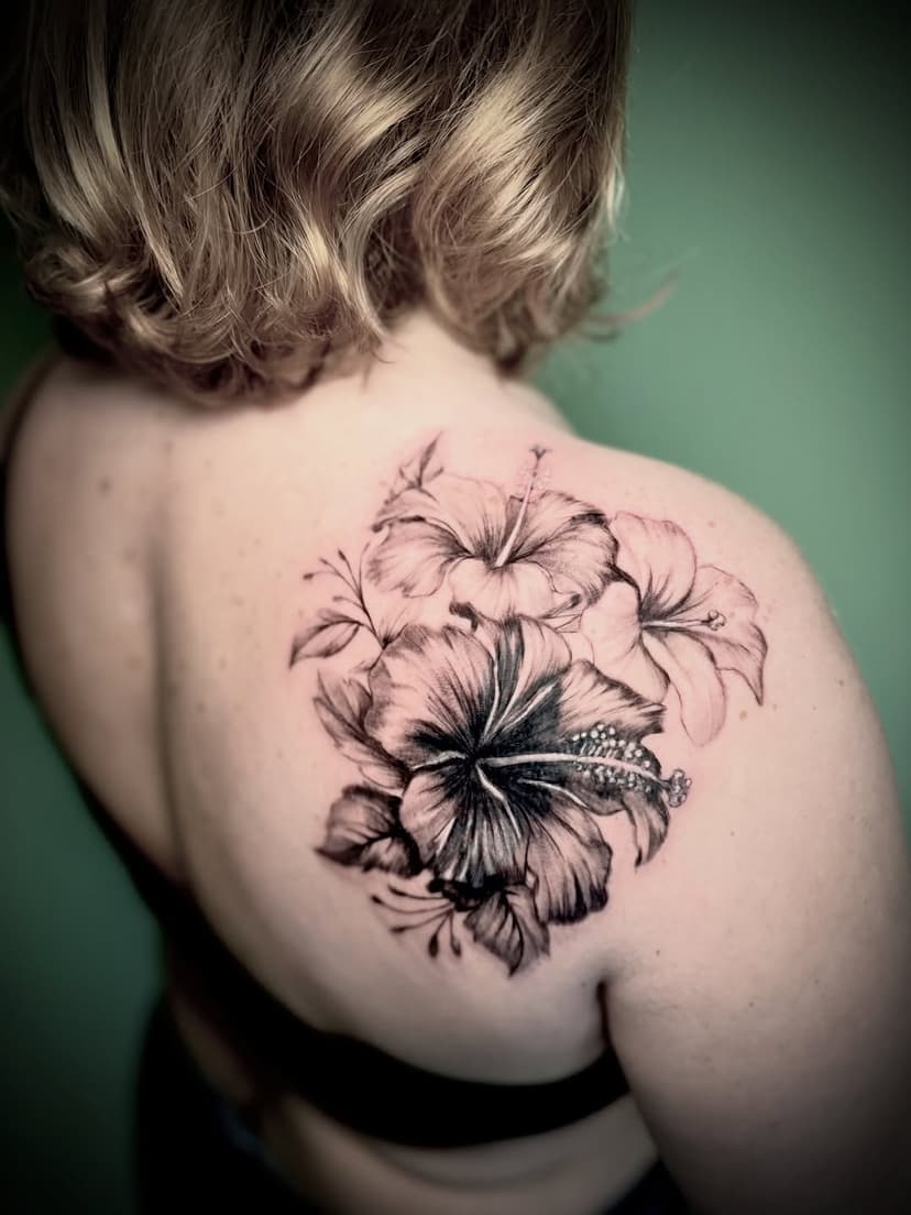 Tatouage de Falkat’ink salon Tattoo privé