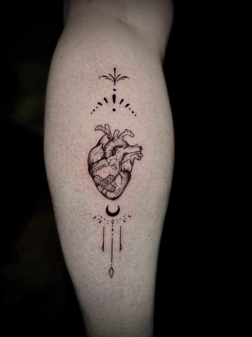 Tatouage de Falkat’ink salon Tattoo privé