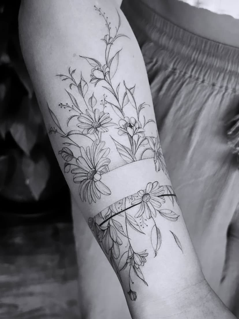 Tatouage de Fine Line tattoo