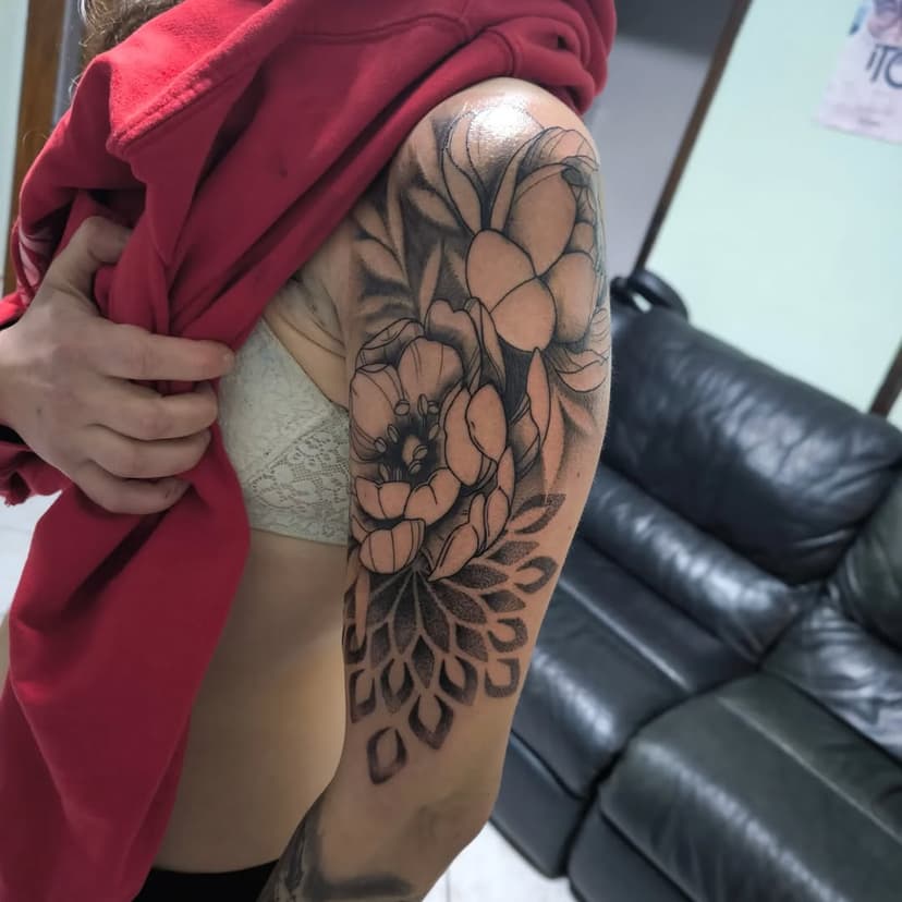 Tatouage de Five Ink Bus Tatoo