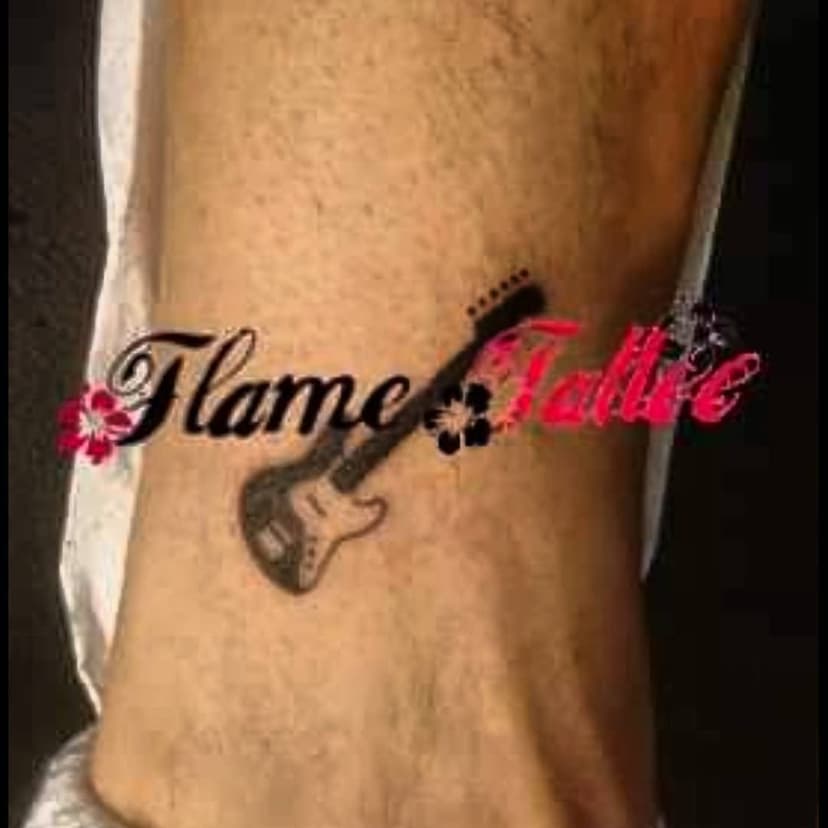 Tatouage de Flame Tattoo