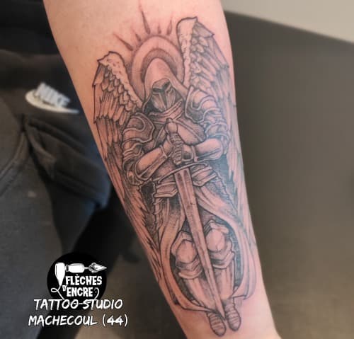 Tatouage de Flèches d'encre - tattoo studio