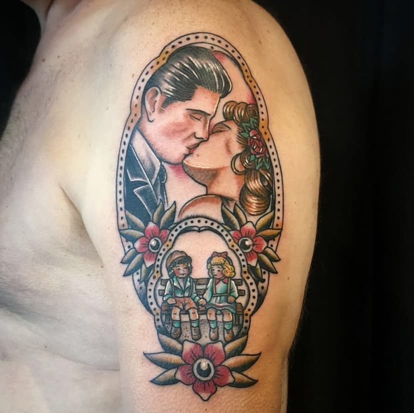 Tatouage de Forêt d'Encres Tattoo Shop