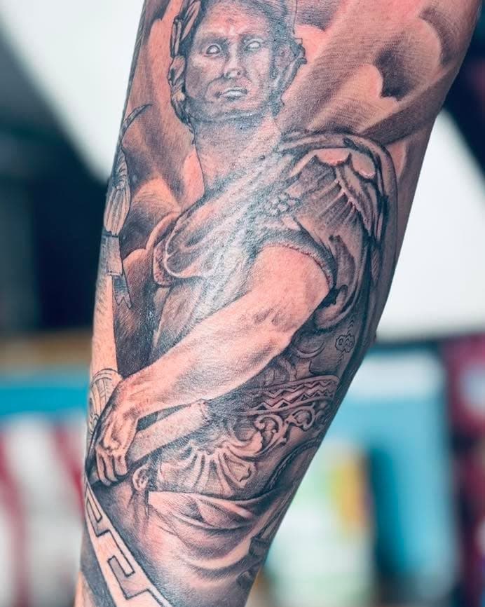 Tatouage de French Electric Tattoo