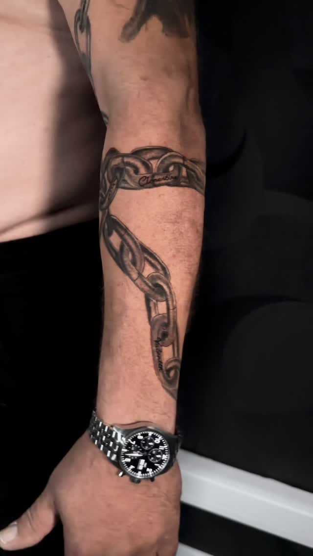 Tatouage de Grizzly ink tattoo