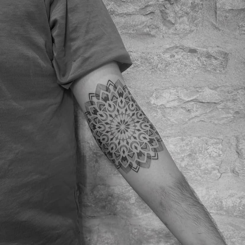 Tatouage de Halia Tatoo
