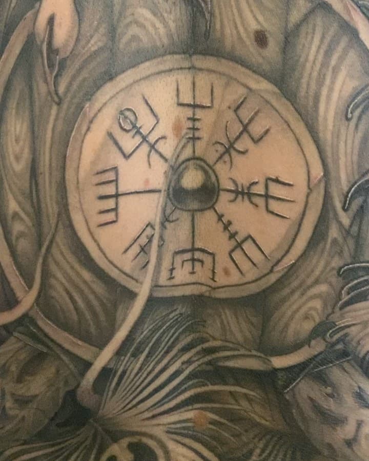 Tatouage de Hara Kiri Tattoo