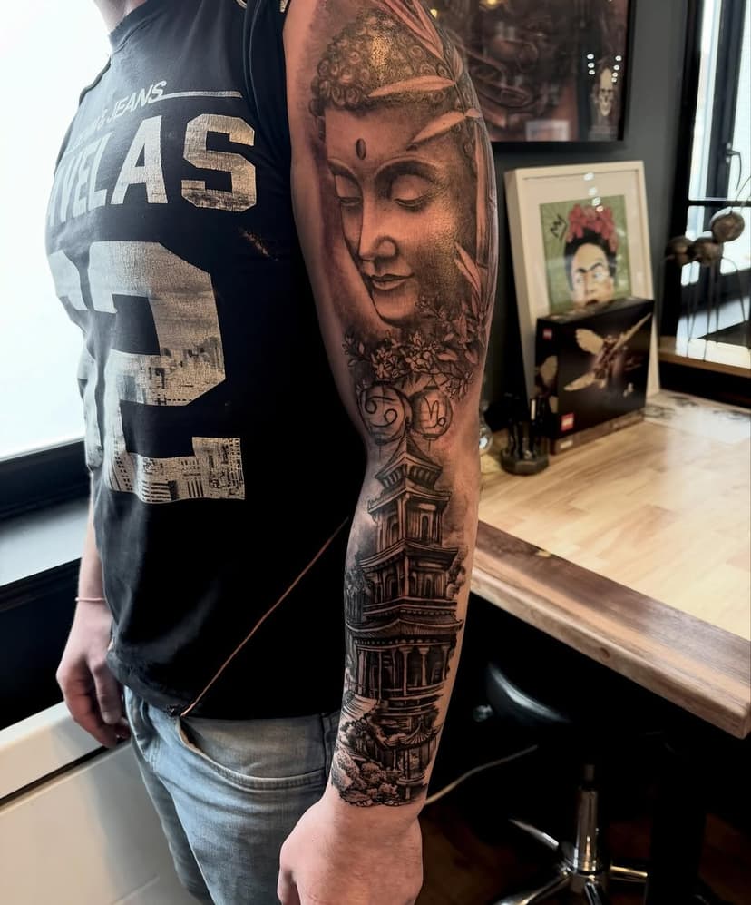 Tatouage de Heos Family