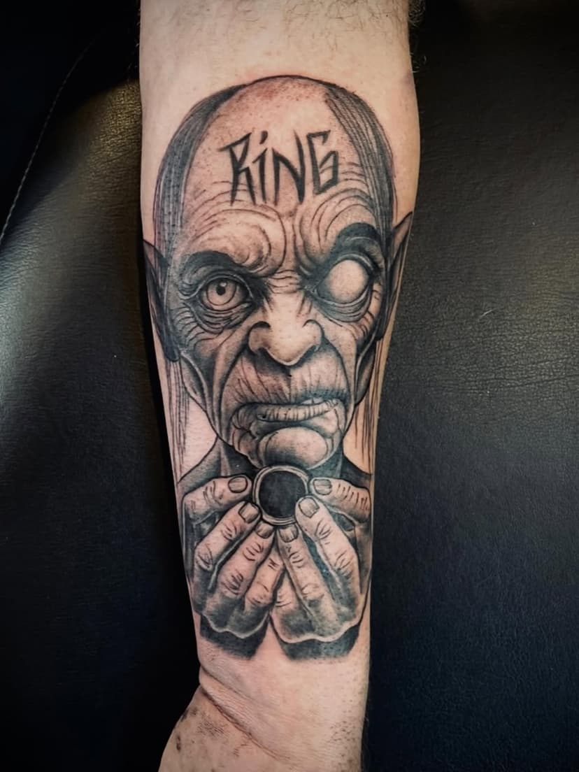 Tatouage de HxC Tattoo