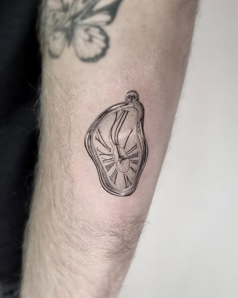 Tatouage de Aviosa tattoo shop