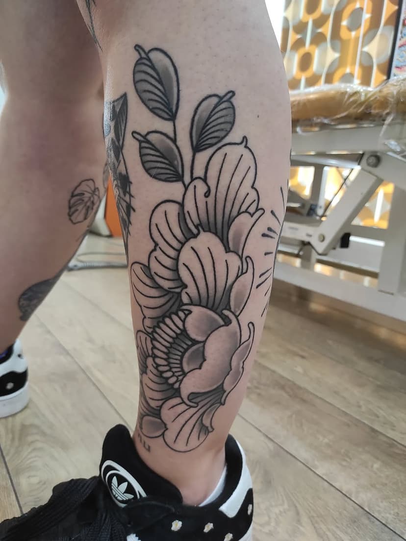 Tatouage de Iron tulip tattoo club