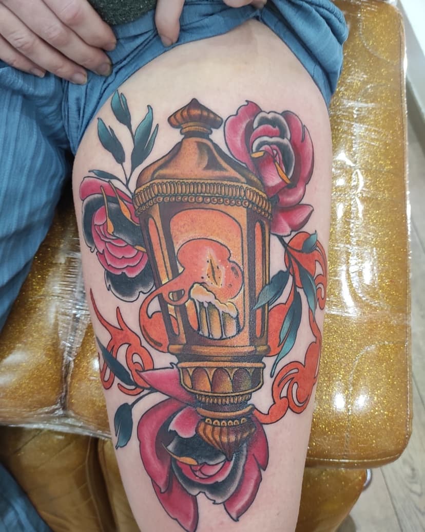 Tatouage de Iron tulip tattoo club