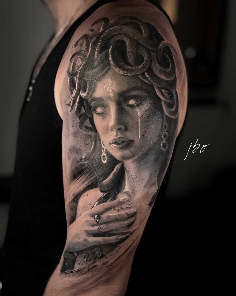 Tatouage de JBO Tattoo