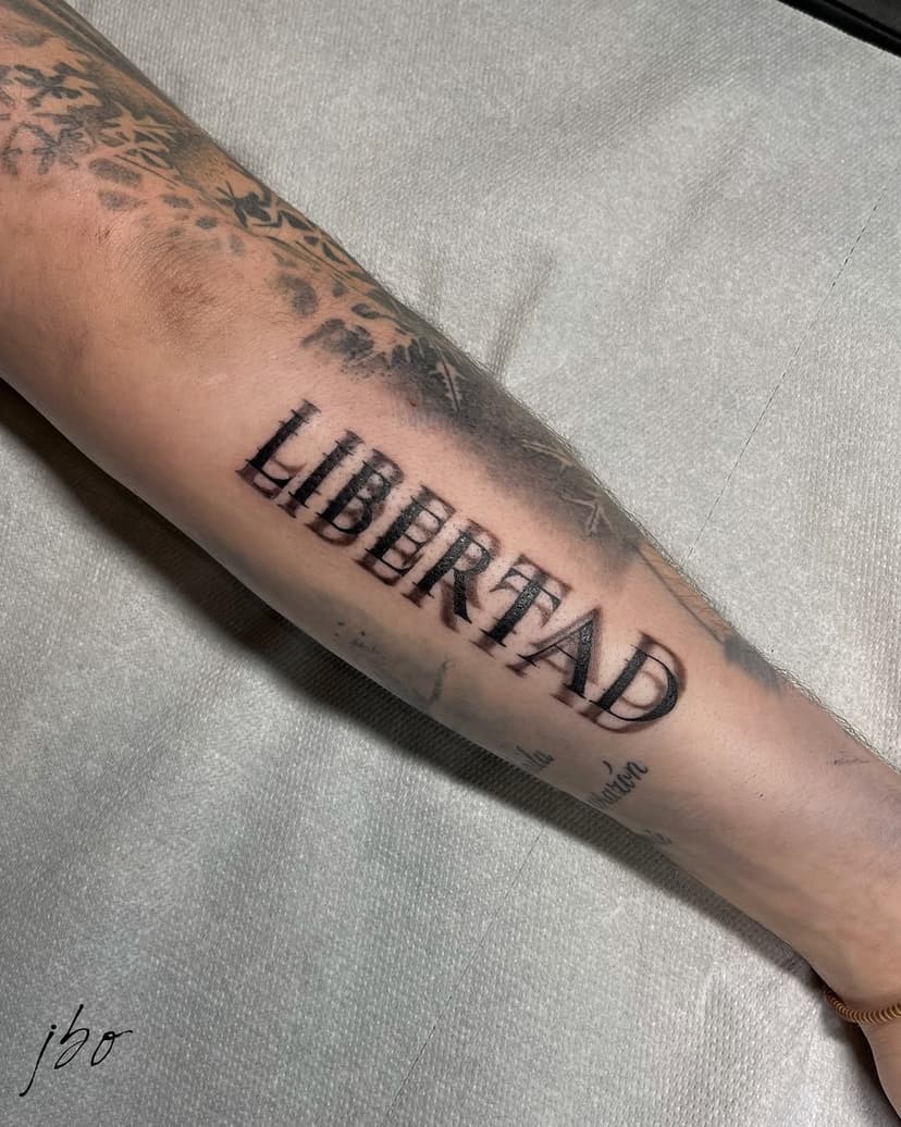 Tatouage de JBO Tattoo