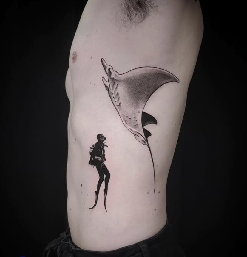 Tatouage de L' Apothicaire Tattoo Shop