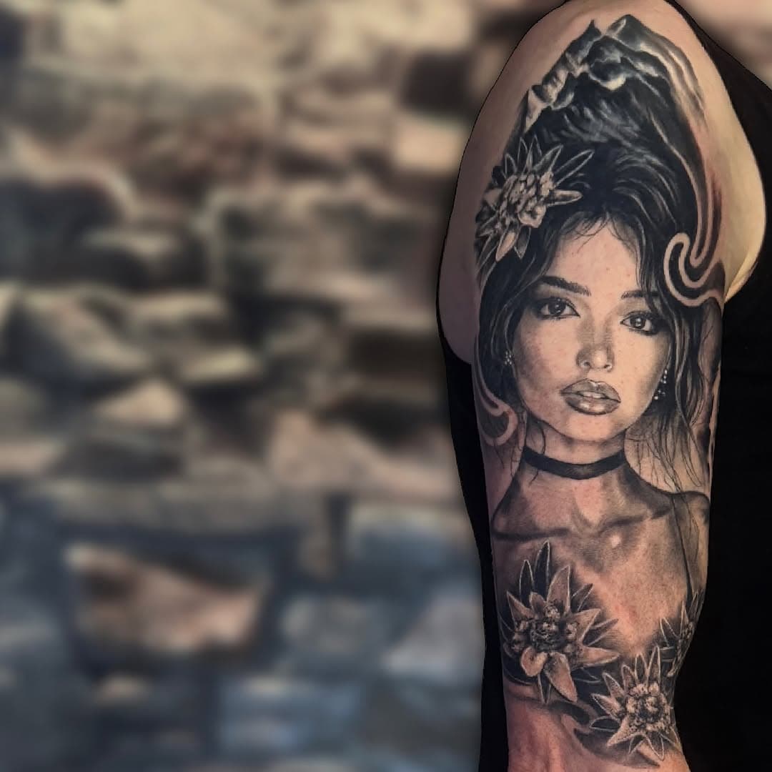 Tatouage par L' Ombre Noire