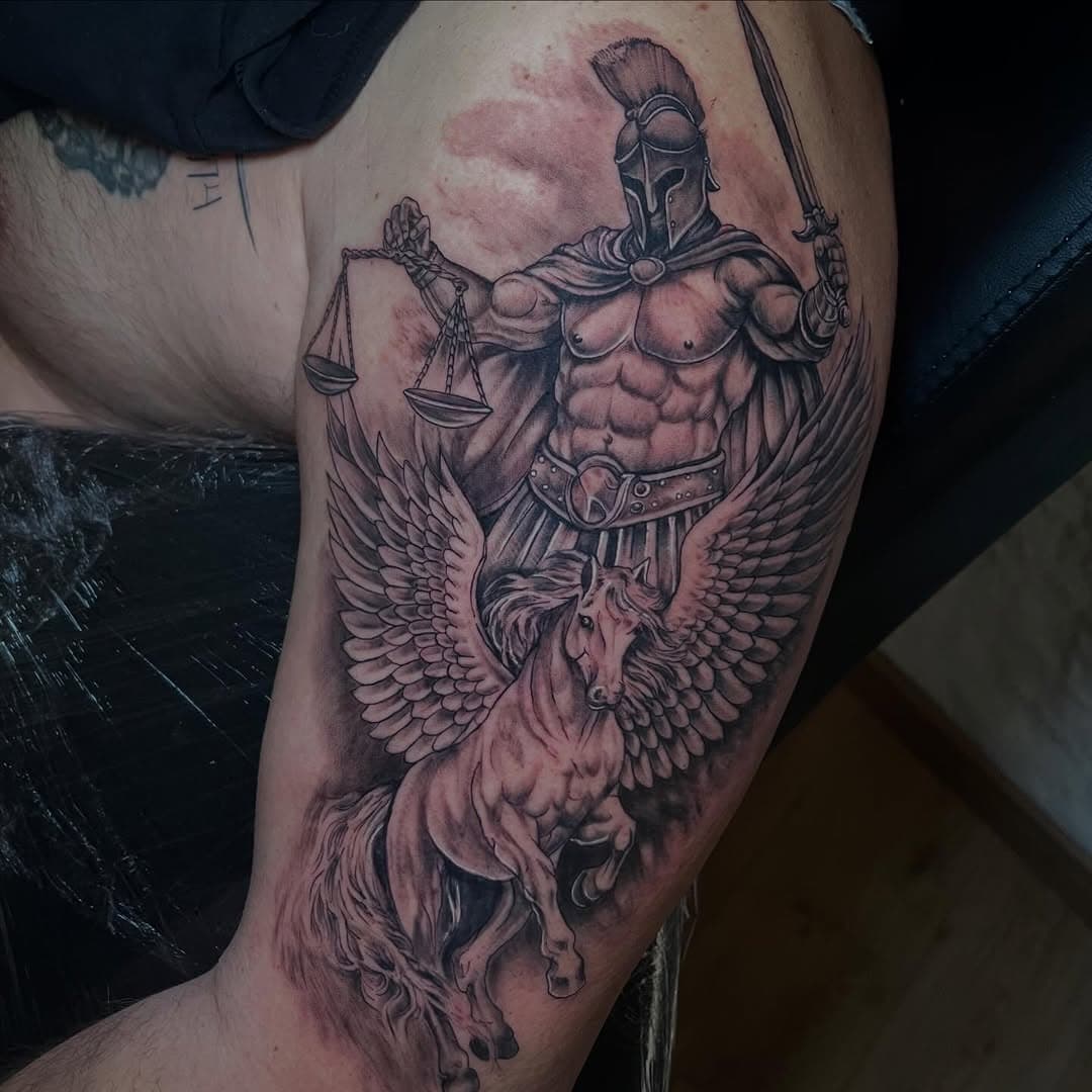 Tatouage par l'atelier des encres