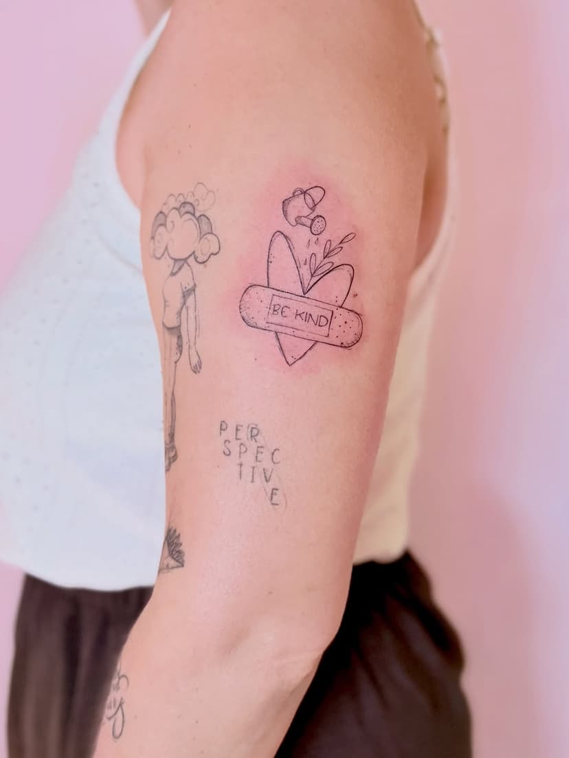 Tatouage de L'encre D'Oz Tatoueuse intuitive – Tatouage d’Âme & Coaching | Agde