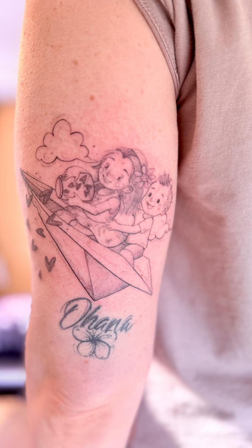 Tatouage de L'encre D'Oz Tatoueuse intuitive – Tatouage d’Âme & Coaching | Agde