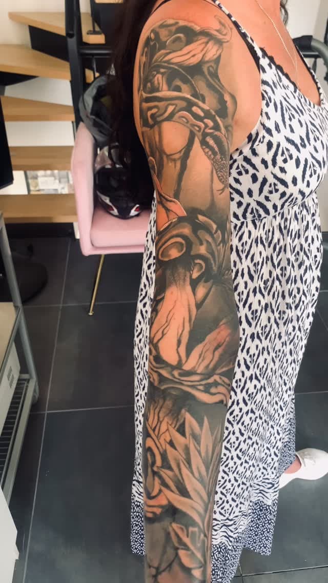Tatouage de L'entre Peau