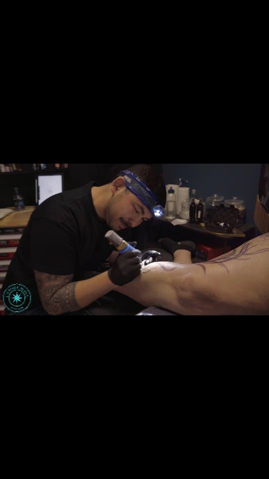 Tatouage de L'Étoile Bleue - Tattoo Shop