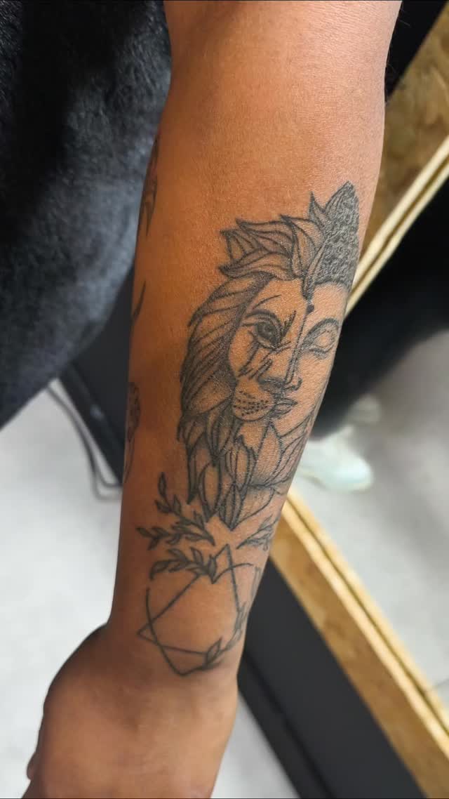 Tatouage de L'indélébile Tattoo