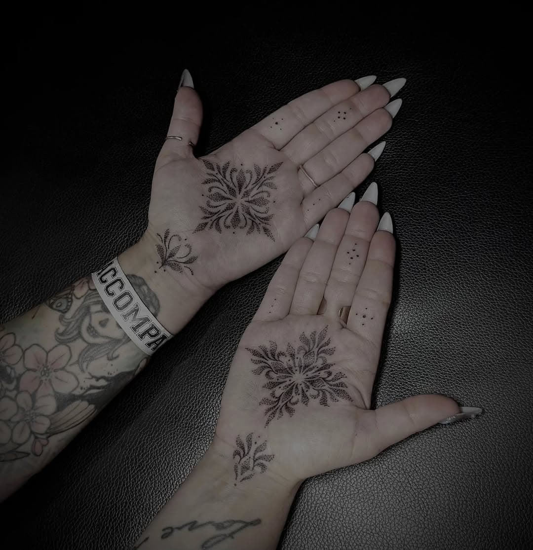 Tatouage par La Griffe Tattoo Parlor