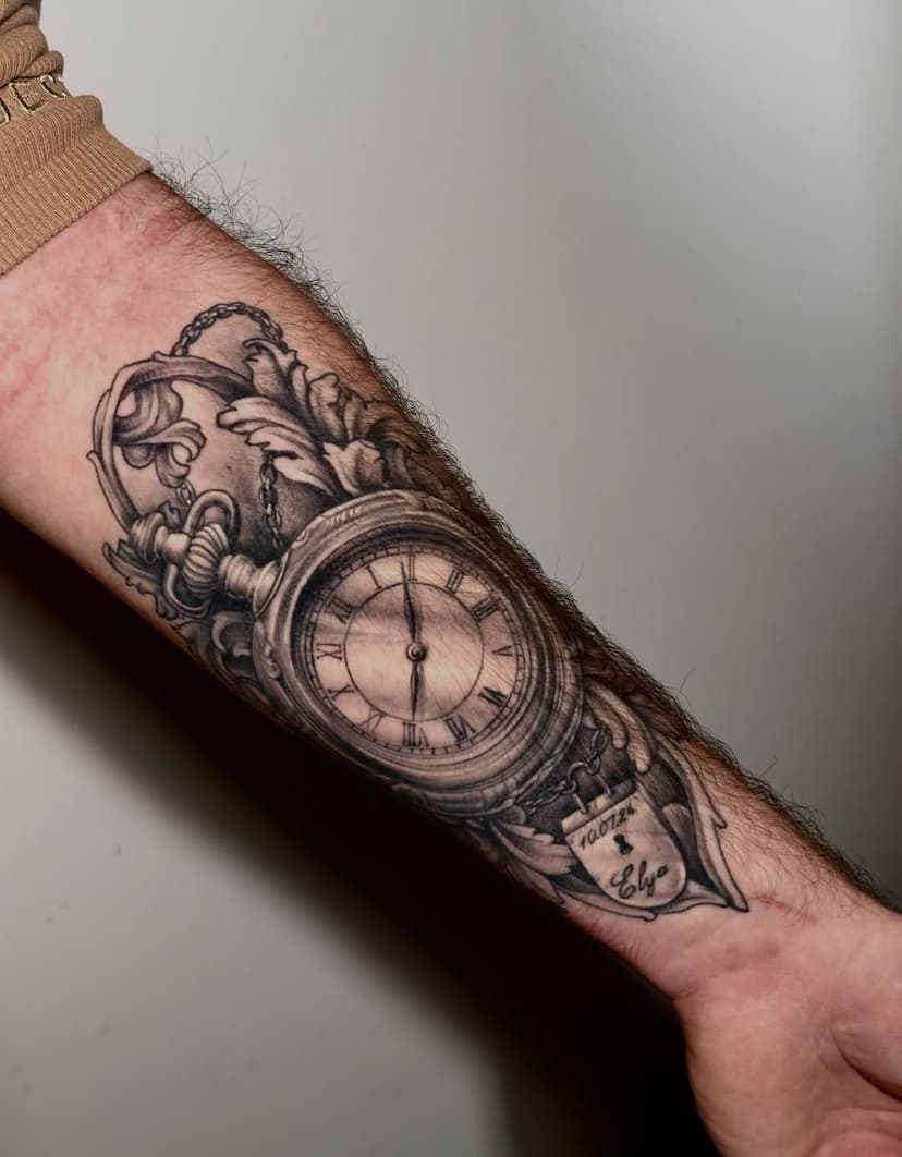 Tatouage de La Meute ink'workshop Shop privé sur Rdv