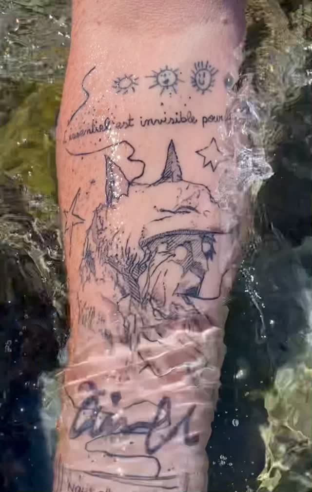 Tatouage de La Ruche Atelier Tatouage/L'Ourson Encreur