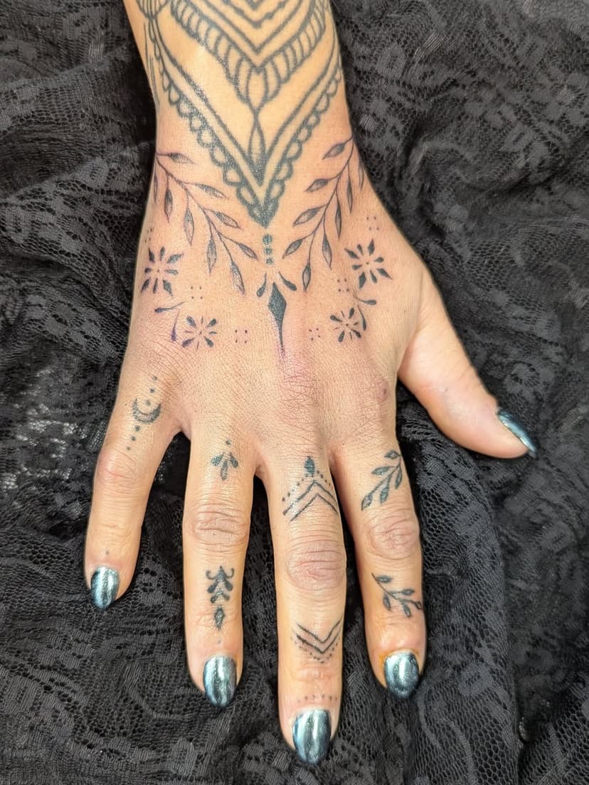 Tatouage de La Tatoueuse