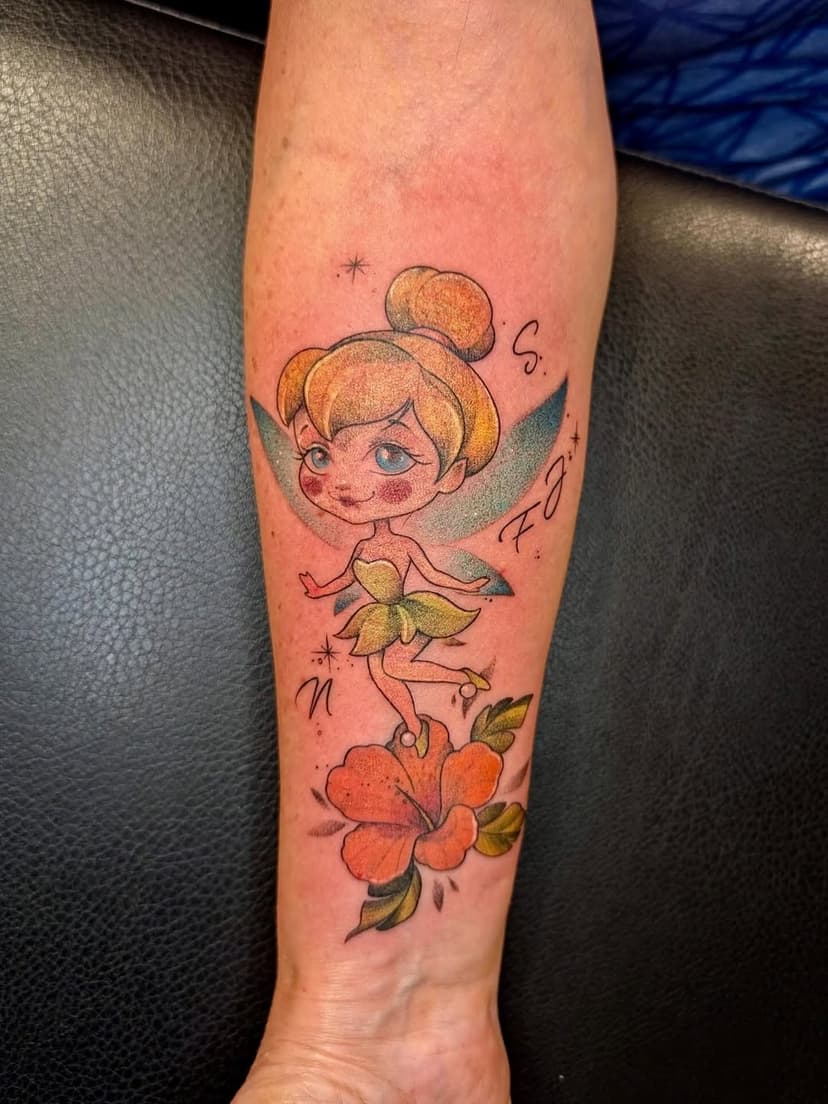 Tatouage de Laëti Lou Tattoo