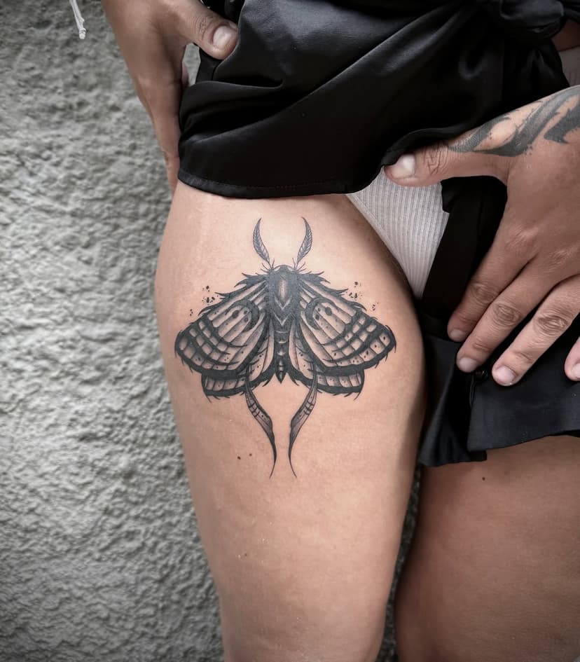 Tatouage de Myros Tattoo