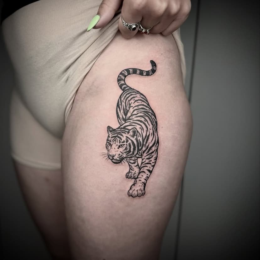 Tatouage de Myros Tattoo