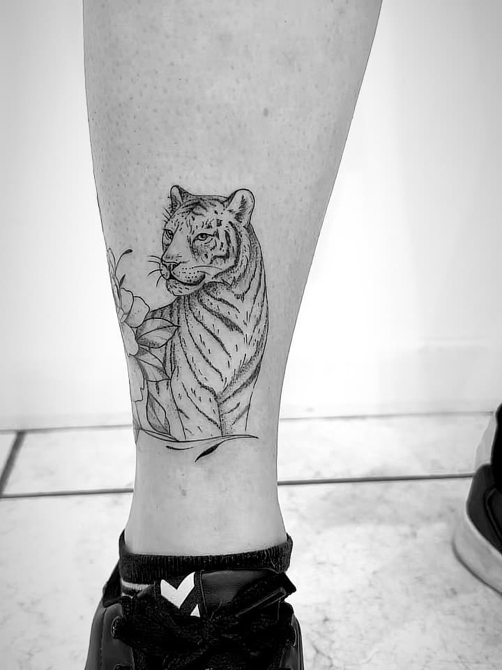 Tatouage de Le Lion Noir Tattoo