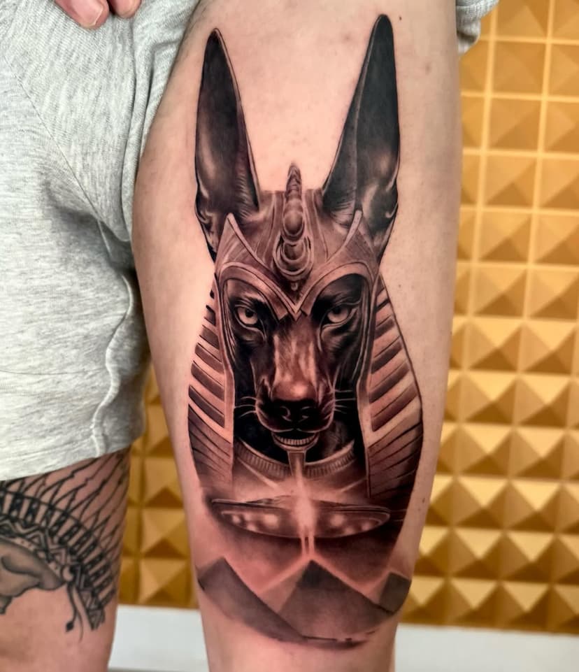 Tatouage de Legendary Tattoo