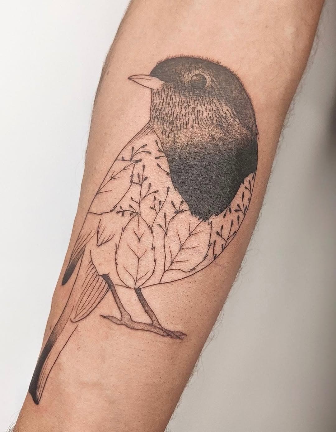 Tatouage par Noire de Ligne