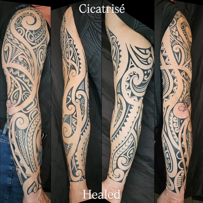 Tatouage de Leitmotif Tattoo Studio