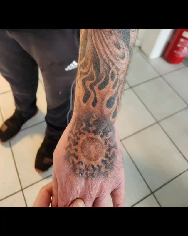 Tatouage de MAD PILGRIM TATTOO