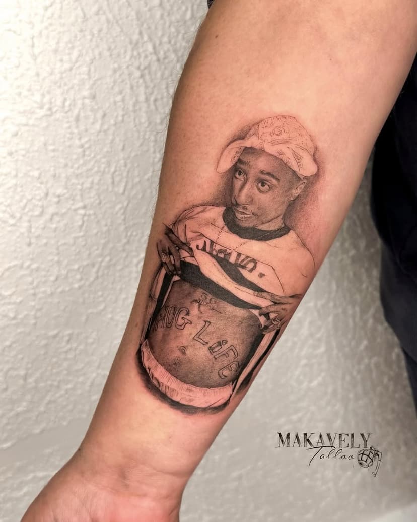 Tatouage de Makavely Tattoo