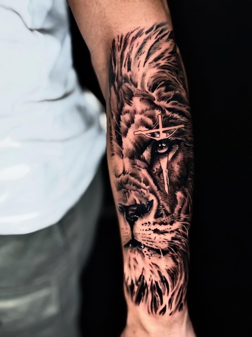 Tatouage de Manny Art’s Tattoo Nice / Tatoueur Nice / Salon de tatouage