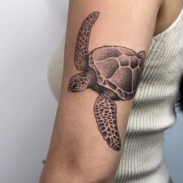 Tatouage de YouLive Ink