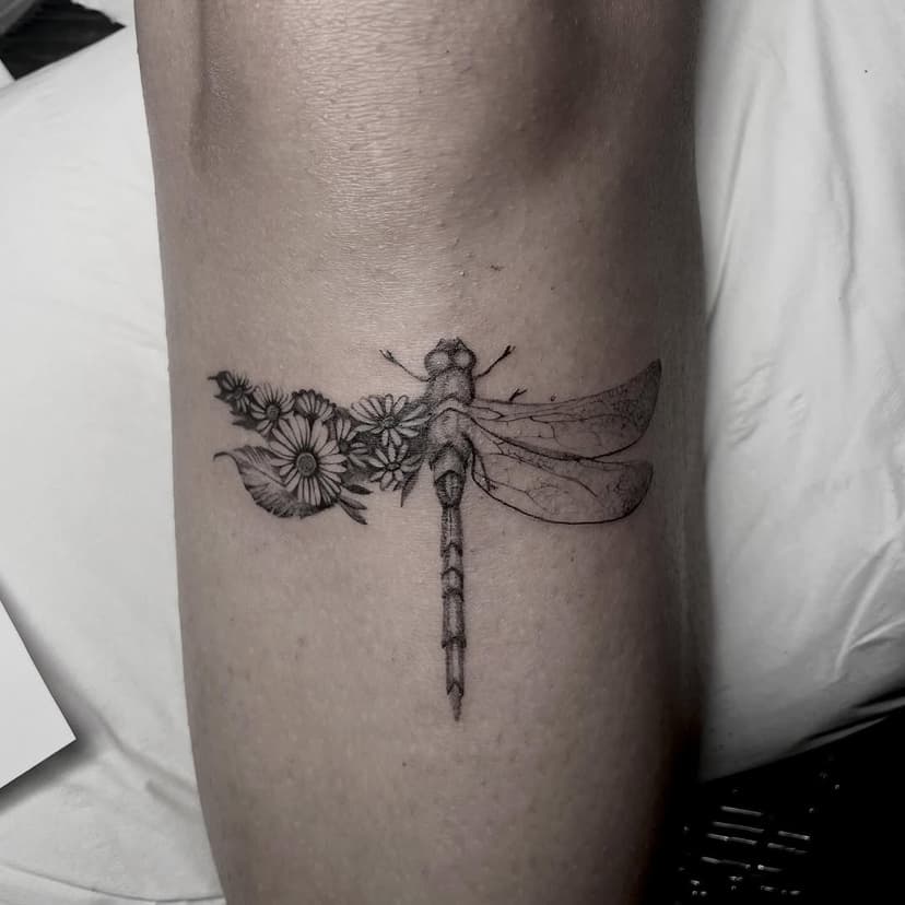 Tatouage de Monbloc adessin Tattoo Shop