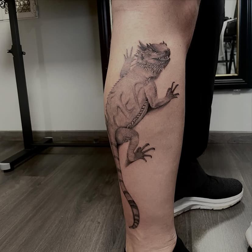 Tatouage de Monbloc adessin Tattoo Shop