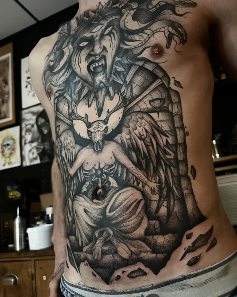 Tatouage de Mougly tatouage