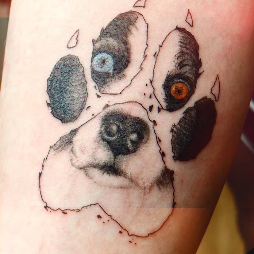 Tatouage de Otaku tattoo shop