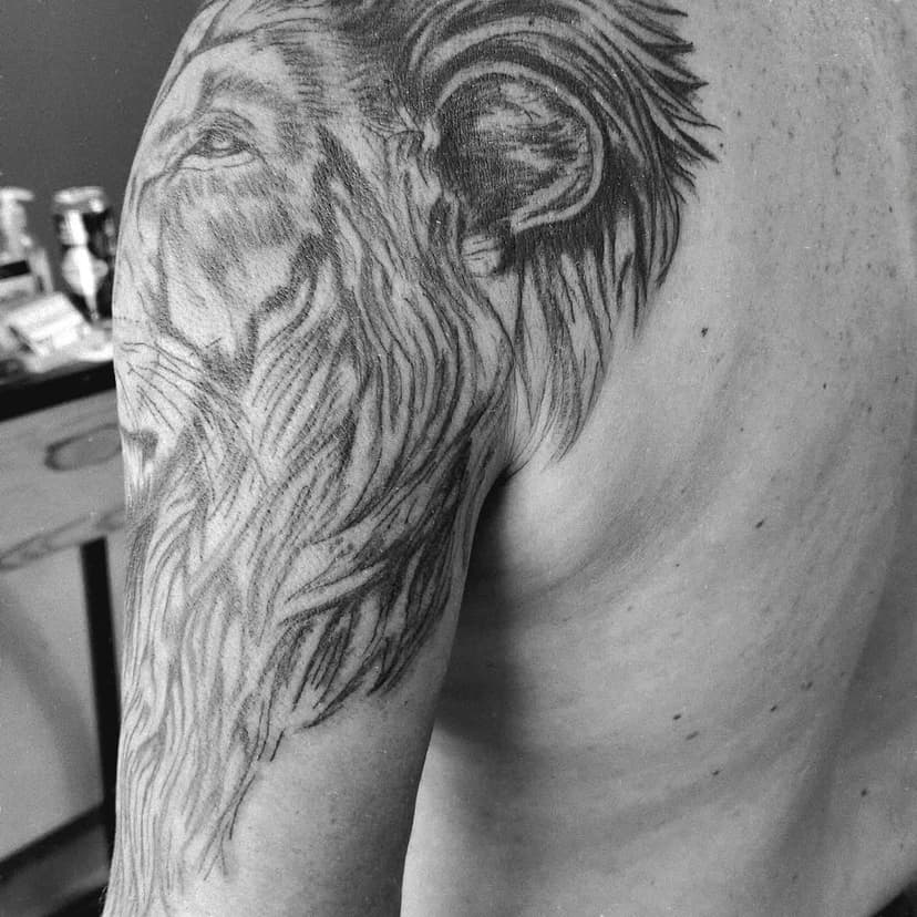 Tatouage de Paradox Ink Tattoos